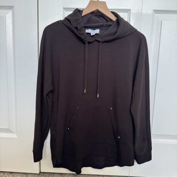 Magaschoni women’s black soft hooded long sleeve top size medium - Picture 1 of 2